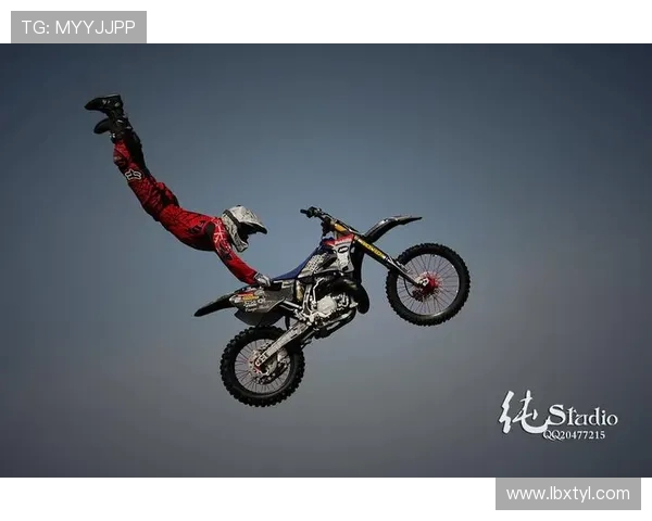 成都极限运动队与广州极限运动队赛后复盘分析意识碰撞与战术较量