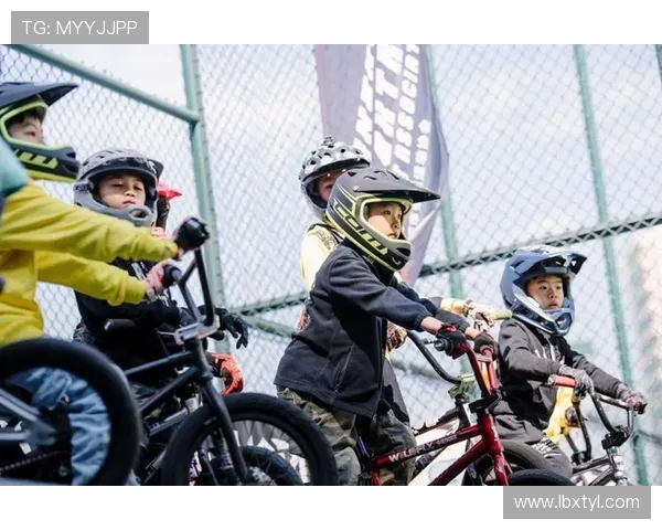 深圳极限运动队转型之路探索与挑战的嘉年华盛宴 深圳极限运动队转型之路探索与挑战的嘉年华盛宴