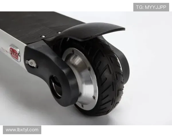 赛后复盘成都滑板队与武汉滑板队的战术意识与团队协作分析