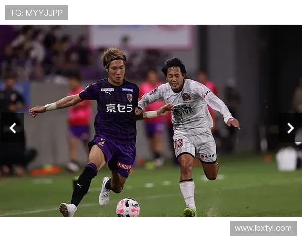 京都不敌甲府风的激烈对抗赛回顾与分析