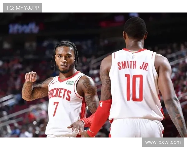 季后赛精彩对决雷霆与火箭录像回放全程回顾与分析