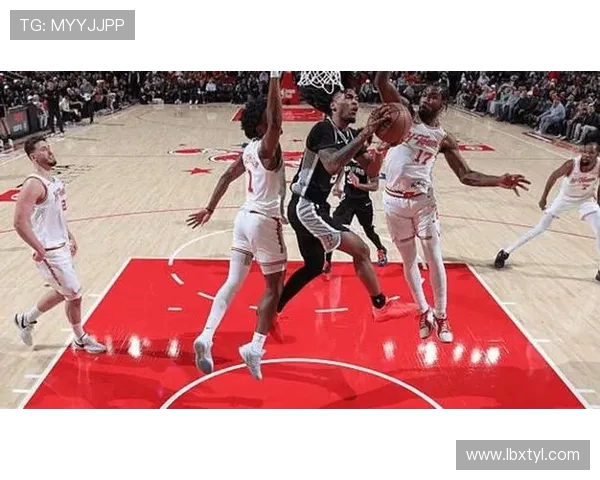 火箭与马刺激战四节最终以107比110落败精彩瞬间回顾