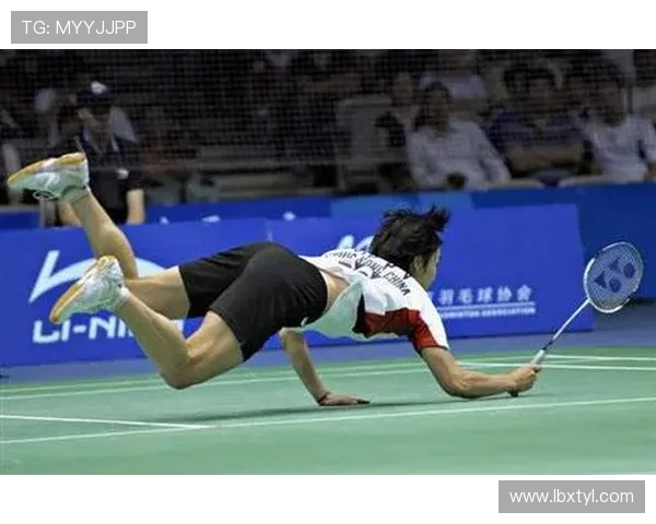 排球新手必看：快速掌握基本技巧与战术的全面指南