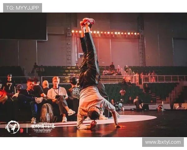 成都街舞队耐力表现数据分析揭示训练效果与团队协作的重要性